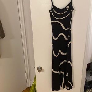 Commense Wavy Print Strap Midi Dress